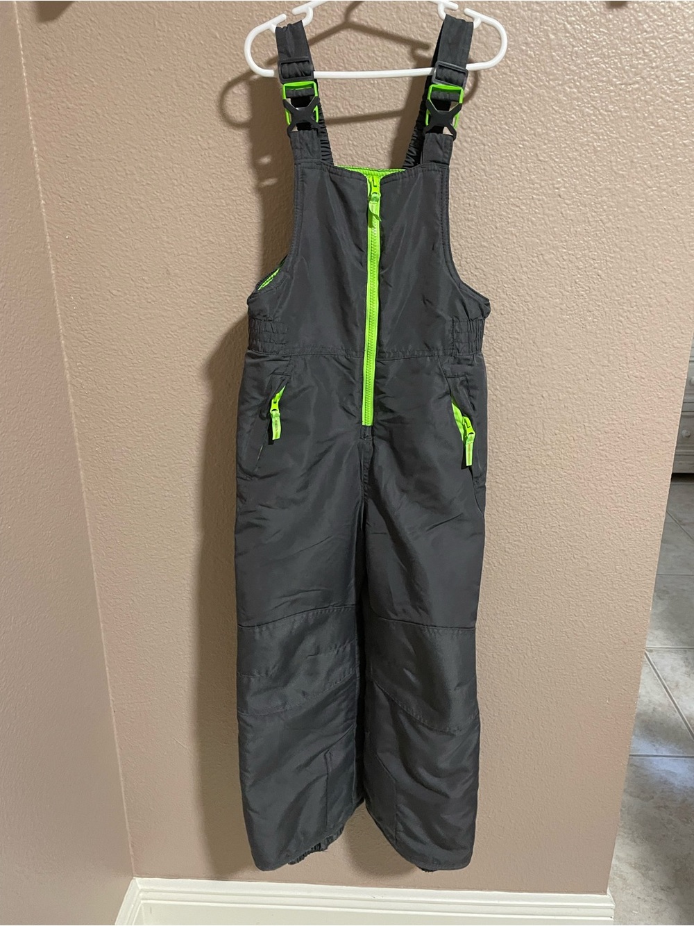 Champion Kids snowbibs in Neon Green and gray